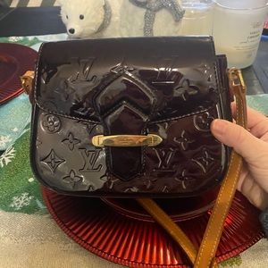 Louis Vuitton Bellflower cross body bag